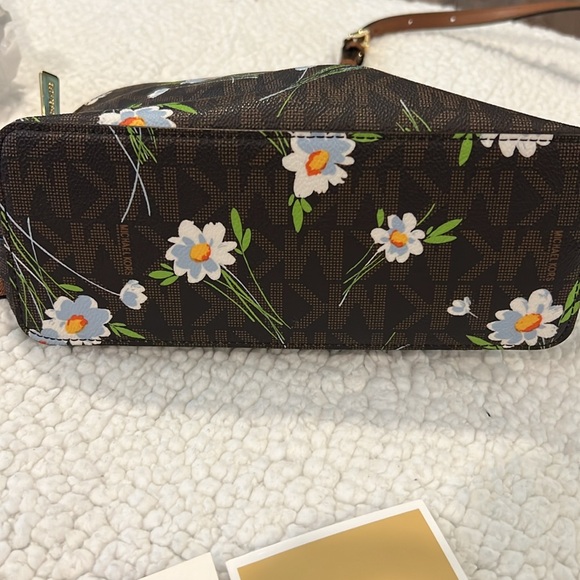 Michael Kors crossbody bag - Picture 4 of 5